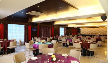 Treehouse Queens Pearl Hotels Photos in Gurgaon