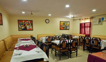 Hotel Dakha International Photos in Delhi