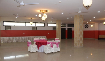 Poonam Villa Hotel and Banquet Hall Photos in Delhi