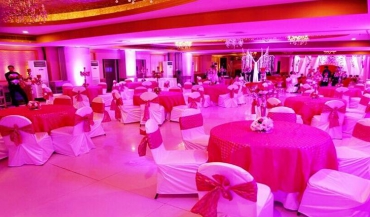 Claremont Hotel Banquet Hall Photos in Gurgaon