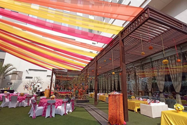 Hilton Garden Inn Hotels in Gurgaon Photos