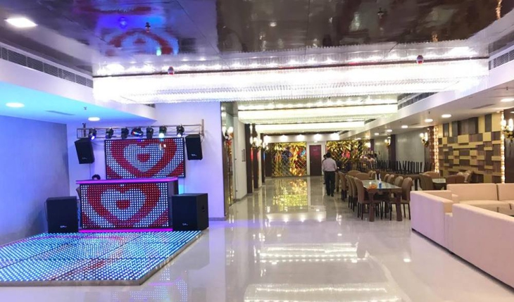 Amora Banquet Hall in Delhi Photos