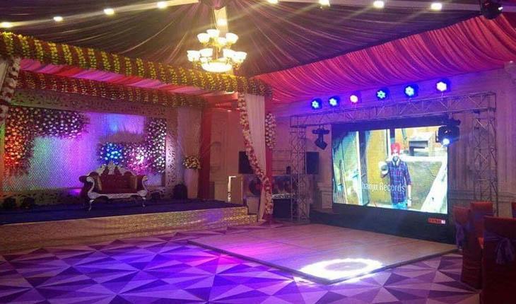 Navkaar Banquets in Delhi Photos