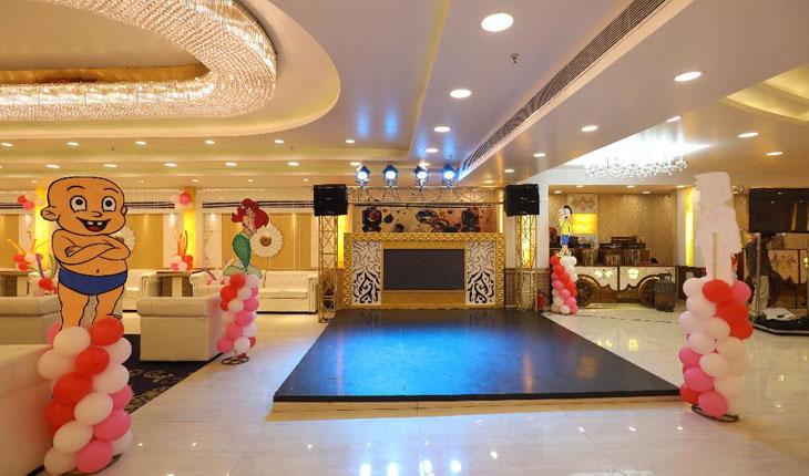 Silver Petals Banquet Hall in Delhi Photos