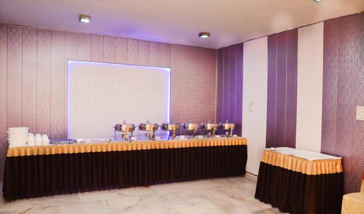 OYO Viva Destinations Banquet Hall in Gurgaon Photos