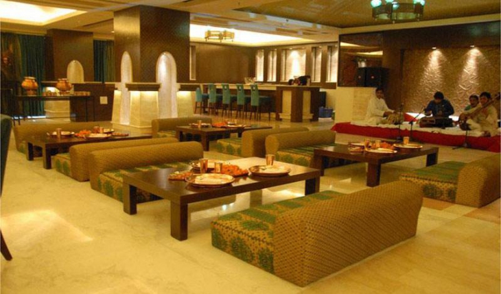 Piccadily Hotel Banquet Hall in Delhi Photos