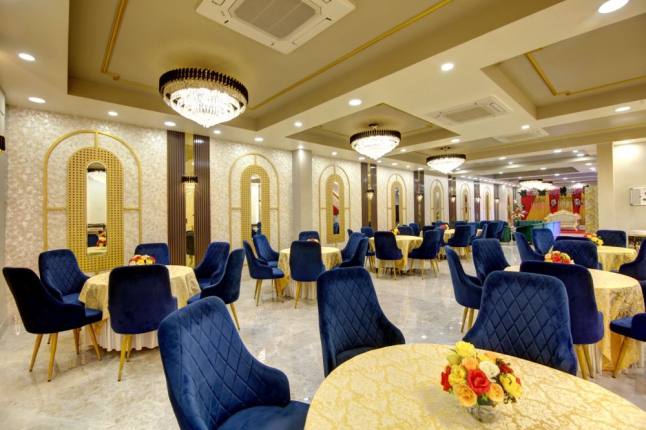 Southwest Inn Banquet Hall in Delhi Photos
