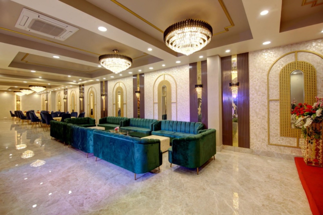 Southwest Inn Banquet Hall in Delhi Photos