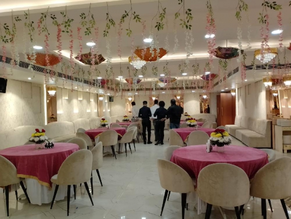 Crown Banquet in Noida Photos