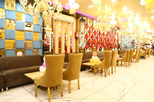 Grand Elysium Banquet in Delhi Photos