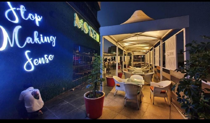 Moire Cafe Lounge in Noida Photos