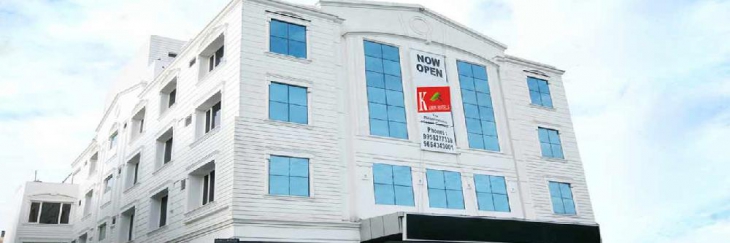 Karon Hotel in Delhi Photos