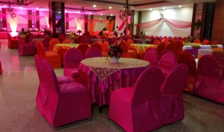 SL House Banquet Hall in Delhi Photos