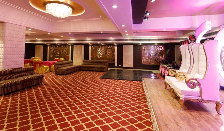 Sam Surya Hotel in Delhi Photos