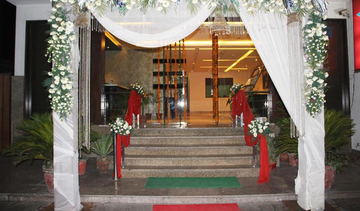 Hotel Shhaurya Banquet Hall in Delhi Photos