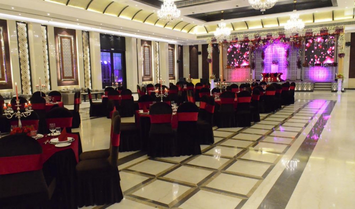The Grand Dreams Banquet Hall in Delhi Photos