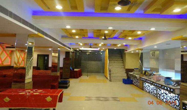 Metro Restaurant in Delhi Photos