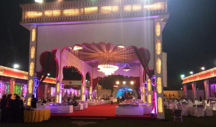 Bristol Farms Farm House in Delhi Photos
