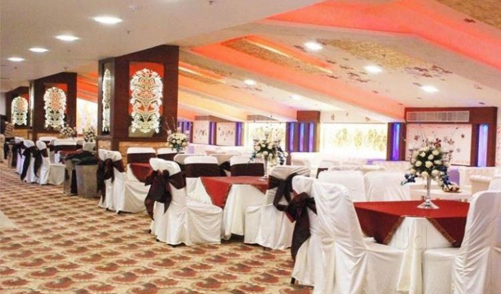 La Cordiall Banquet Hall in Delhi Photos