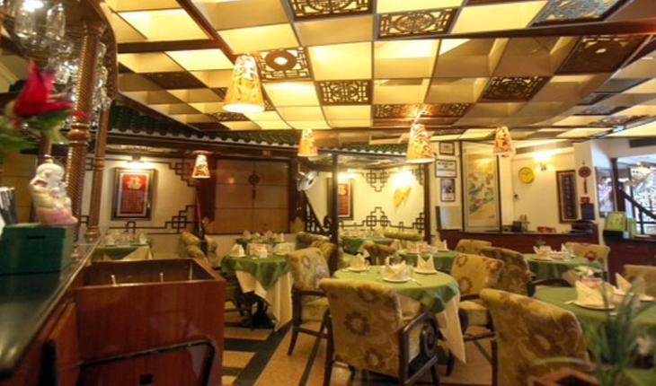 The Golden Dragon Bar And Restaurant in Delhi Photos