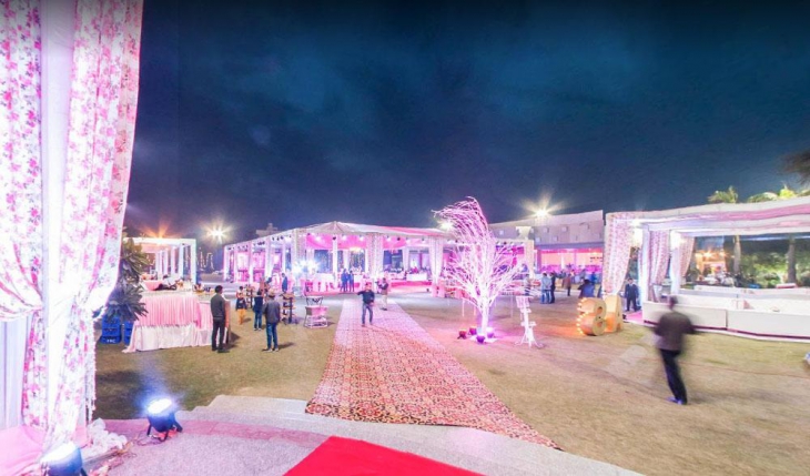 FB Flora Farm House in Delhi Photos