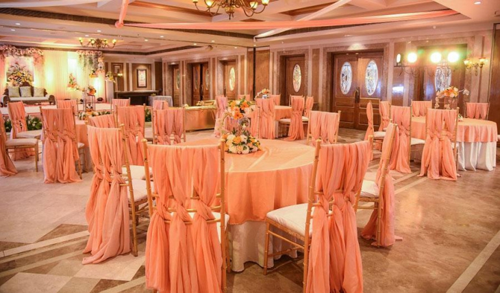 Tivoli Garden Resort in Delhi Photos