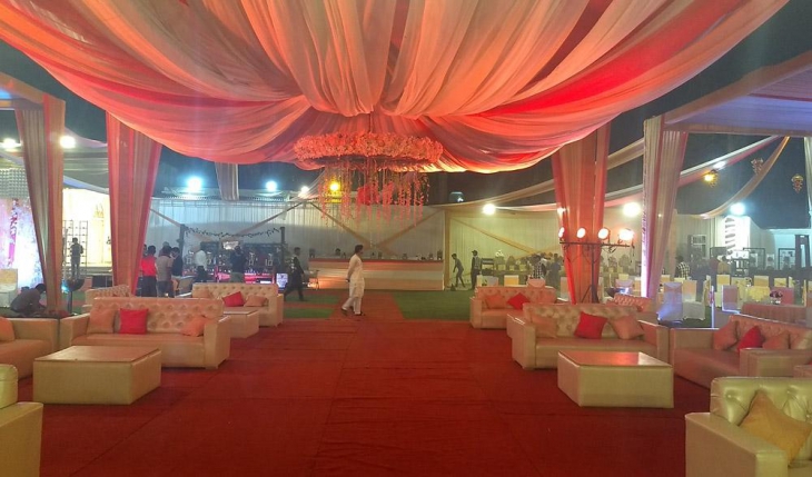 Radiance Motel Banquet Hall in Delhi Photos