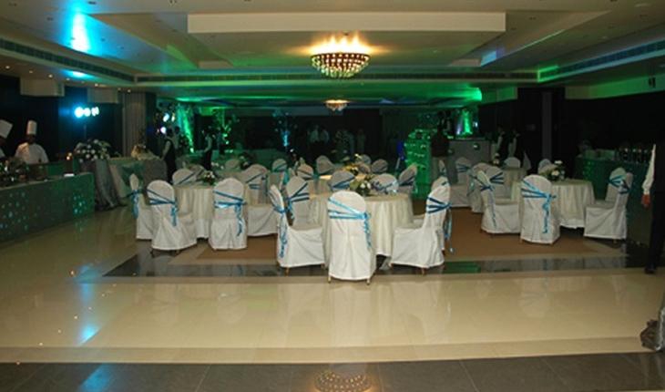 Hotel Vista Banquet Hall in Delhi Photos