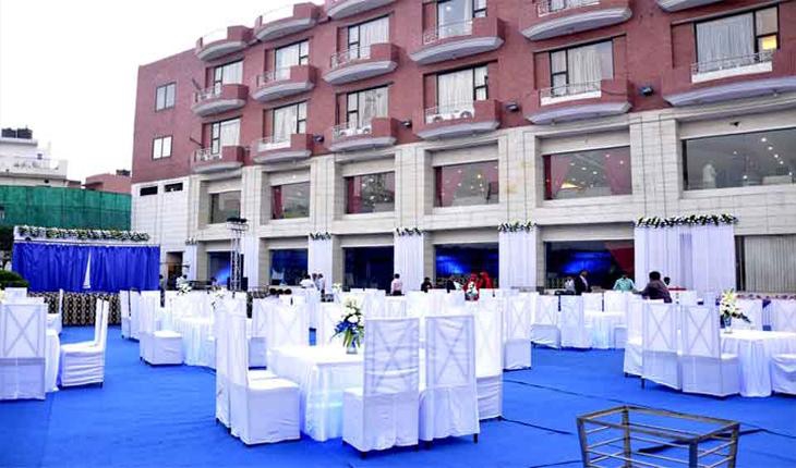 Hotel Mukut Regency Banquet Hall in Ghaziabad Photos