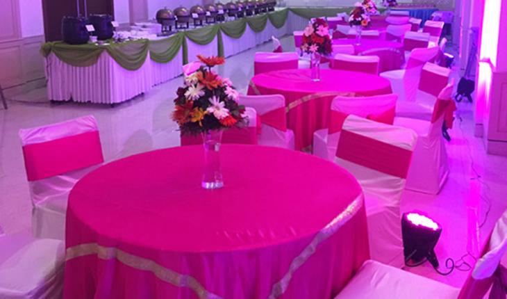 Dee Marks Hotel Banquet Hall in Delhi Photos