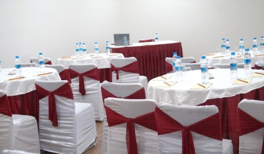 Staayz Premium Hotel Banquet Hall Photos in Gurgaon