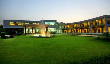 The Awesome Farms and Resorts Party Lawn Photos in Faridabad