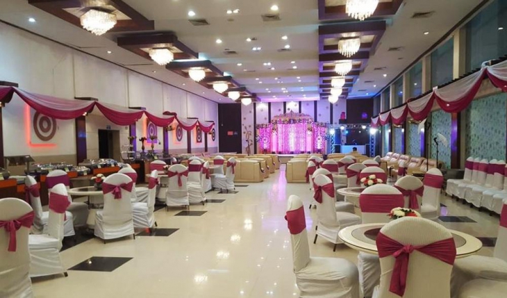 Awadh Greens Banquet Hall in Noida Photos