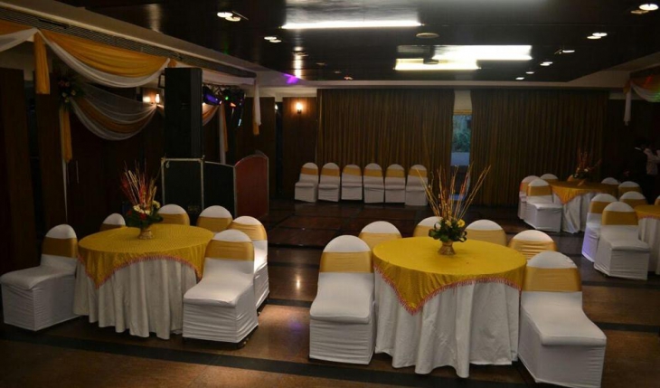 Shiv Garden Banquet Hall in Noida Photos