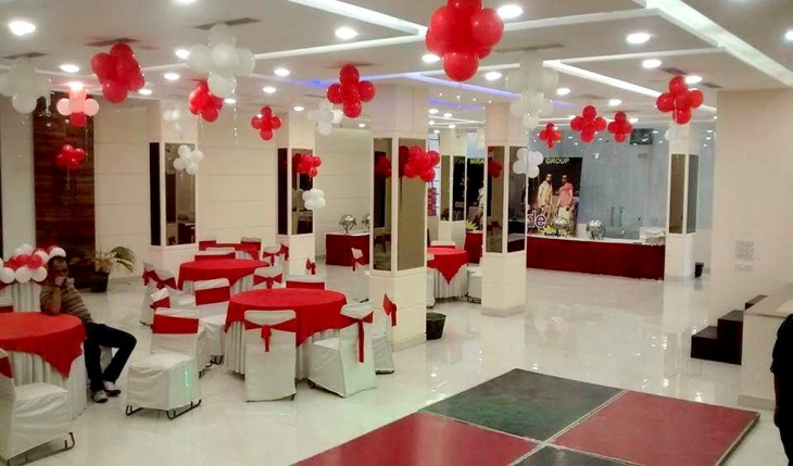 Banquet Hall at Relax Suites Hotel in Ghaziabad Photos