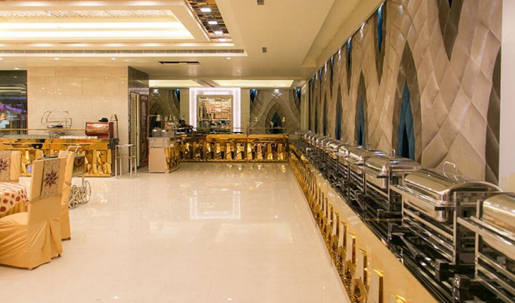 The Grand Parisian Banquet Hall in Delhi Photos