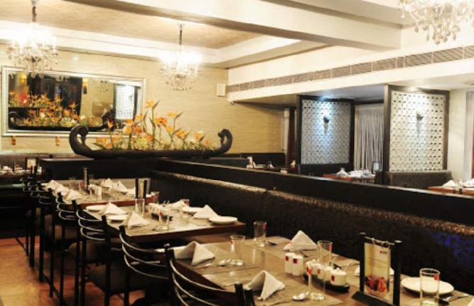 Bercos Restaurant in Noida Photos