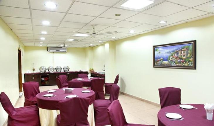 Hotel TJS Royale Banquet Hall in Delhi Photos