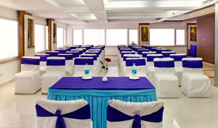 Hotel Southern Banquet Hall in Delhi Photos