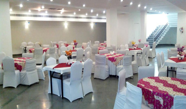 Haris Court Inn and Hotels Banquet Hall in Gurgaon Photos