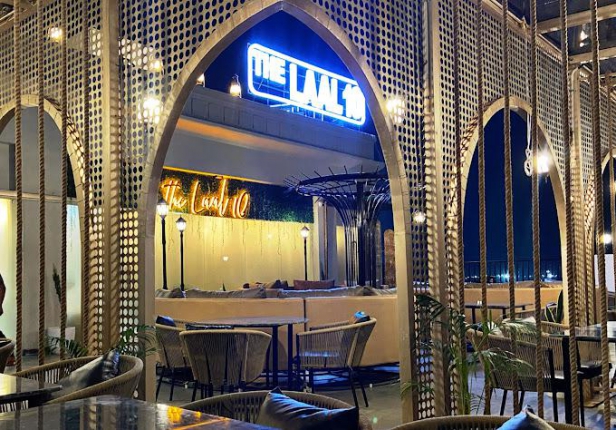 Laal 10 Restaurant in Noida Photos