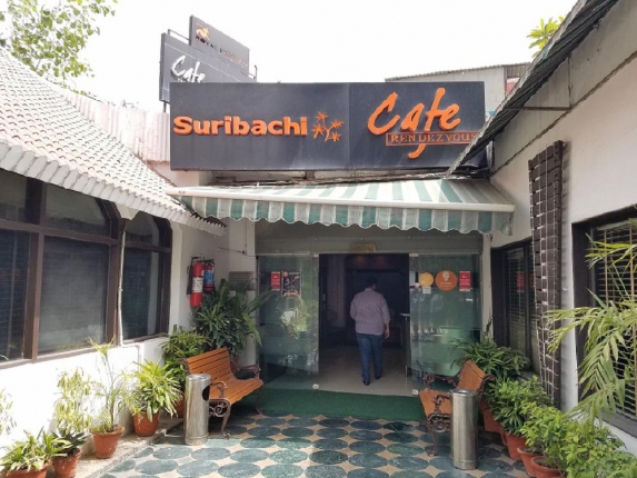 Cafe Rendezvous Restaurant in Delhi Photos