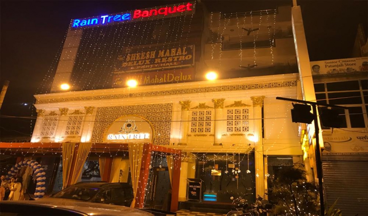 Rain Tree Grill Banquet Hall in Delhi Photos