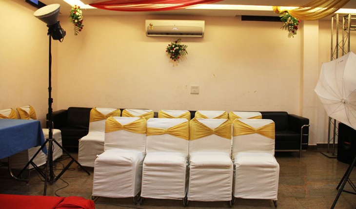 Hotel Shhaurya Banquet Hall in Delhi Photos