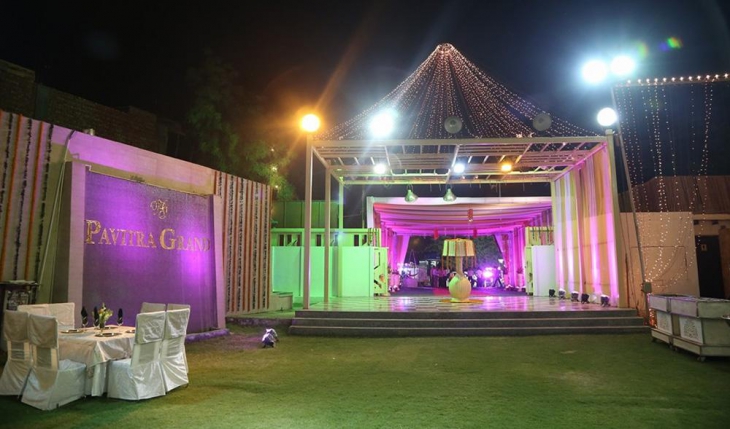 Pavitra Grand Party Lawn in Delhi Photos