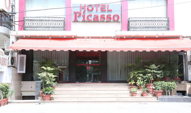 Hotel Picasso in Delhi Photos