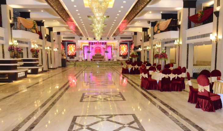 The Grandreams Banquet Hall in Delhi Photos