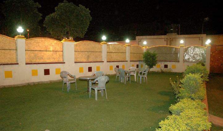 Riverside Sports and Recreation Club Banquet Hall in Delhi Photos
