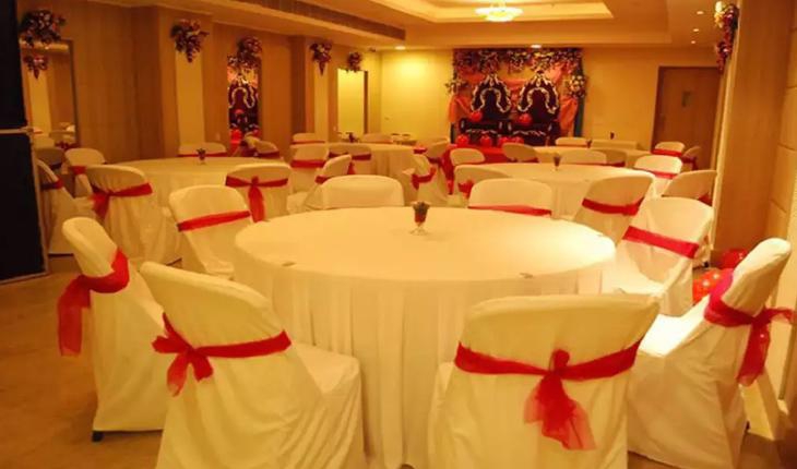 Sarovar Portico Banquet Hall in Delhi Photos