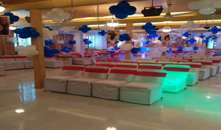 Golden Hall at Hotel River View Banquet Hall in Delhi Photos